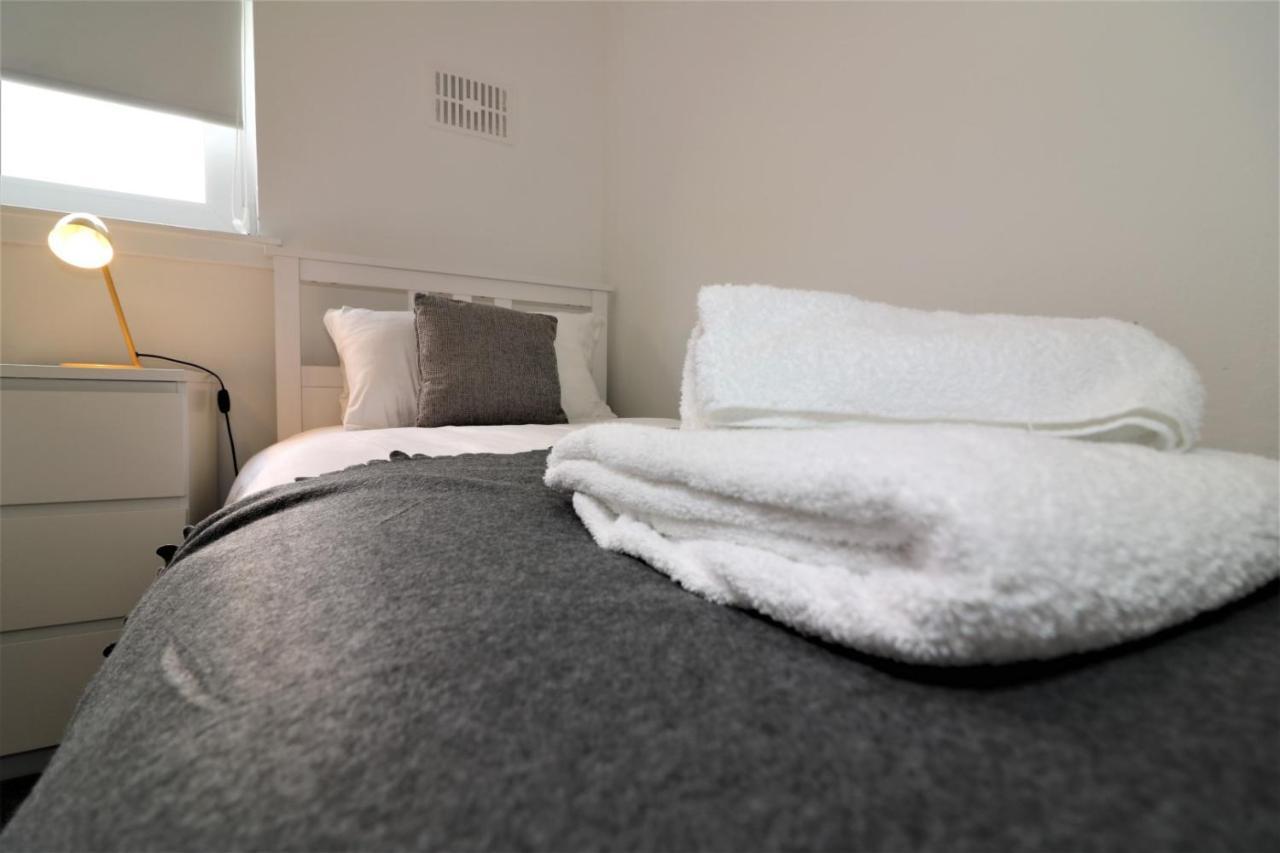 Signature - Belhaven House Hamilton Buitenkant foto