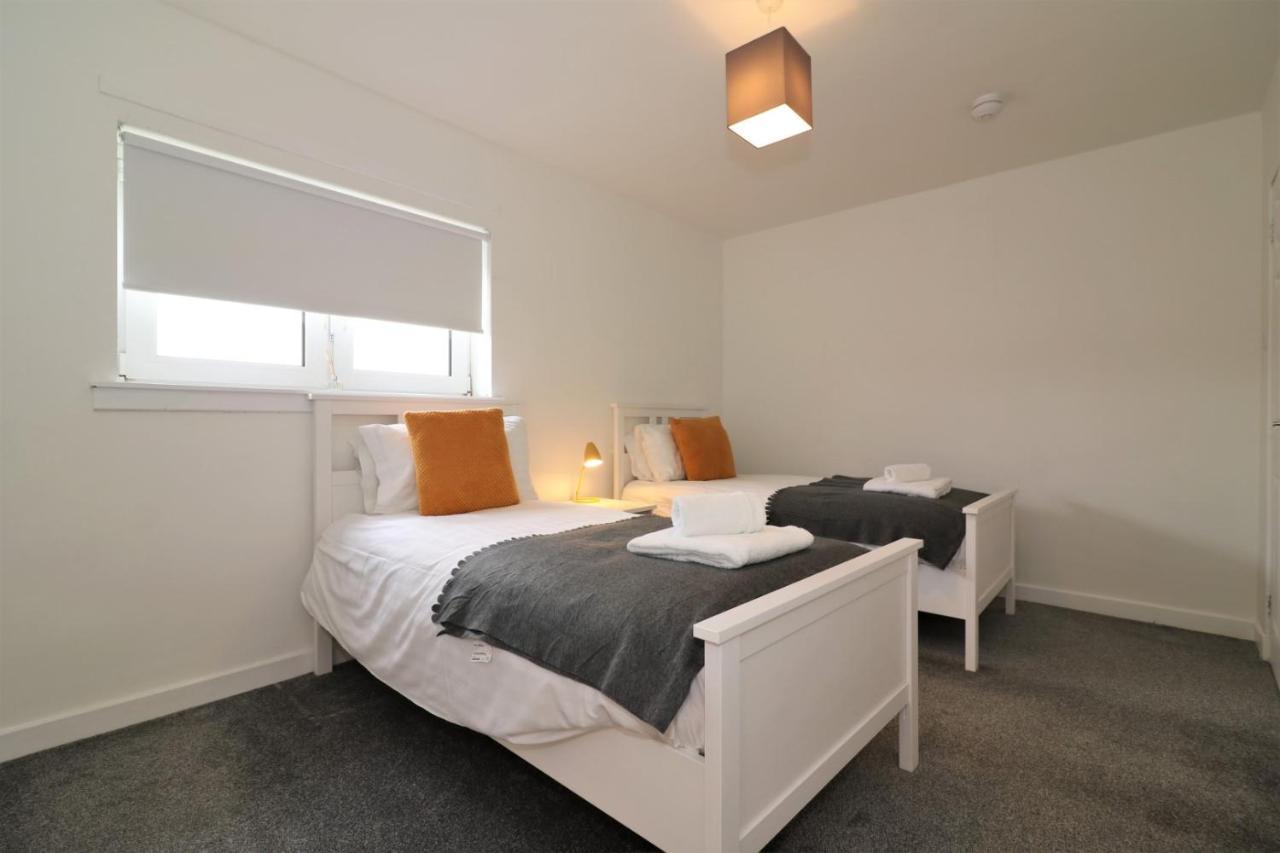 Signature - Belhaven House Hamilton Buitenkant foto